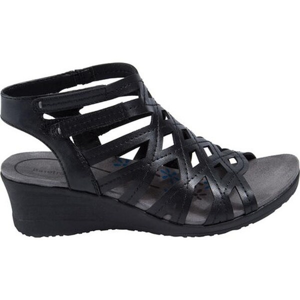 bare traps trella wedge sandal