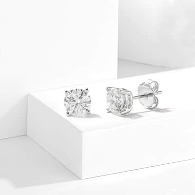 IGI Certified 1ct-4ct TDW Round Lab-Grown Diamond Solitaire Stud Earrings in 14k Gold
