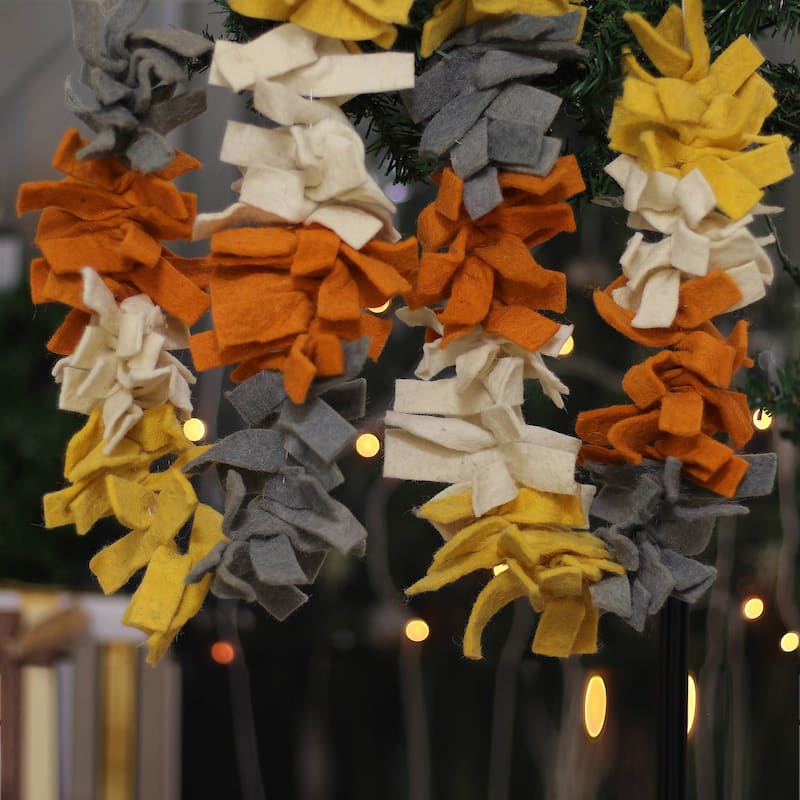 Novica Handmade Autumn Celebrations Wool Felt Garland