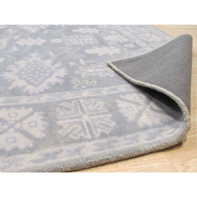 Gray Hand-Tufted Wool Traditional Overdyed Rug, 7'9 x 9'9 - Contemporary neutral tones for easy decor matching. - N/A