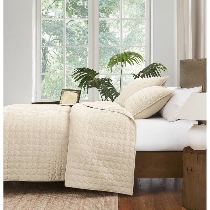Brooklyn Loom Matte Cotton Velvet Wavy Square Quilt Set