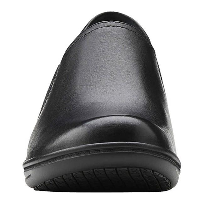 clarks women's grasp chime loafer