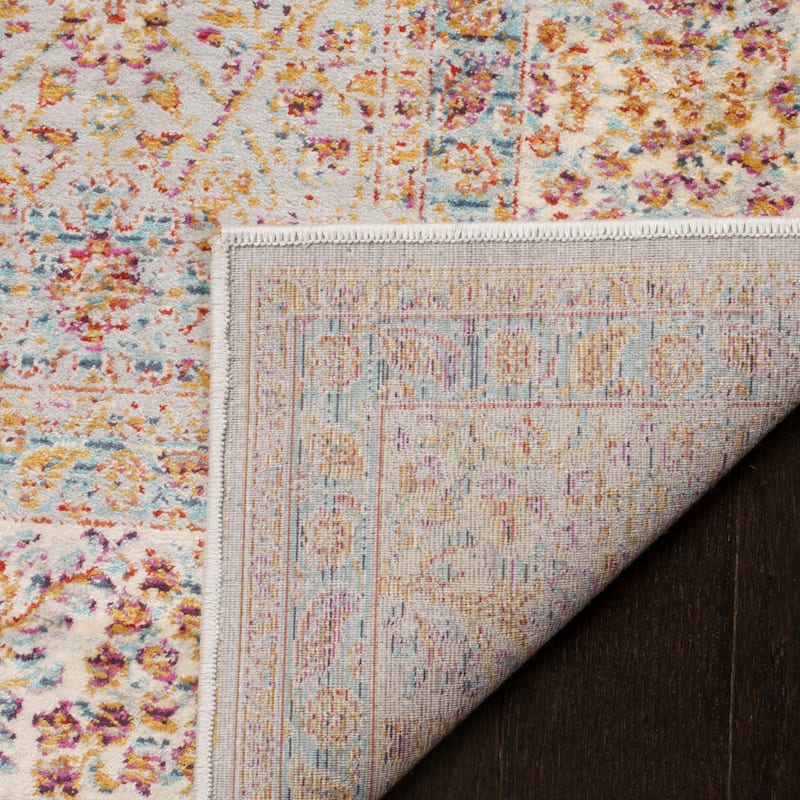SAFAVIEH Sevilla Sudaba Traditional Oriental Viscose Rug