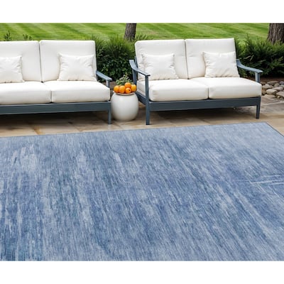 HomeRoots Abstract Transitional Rectangle Outdoor Rug