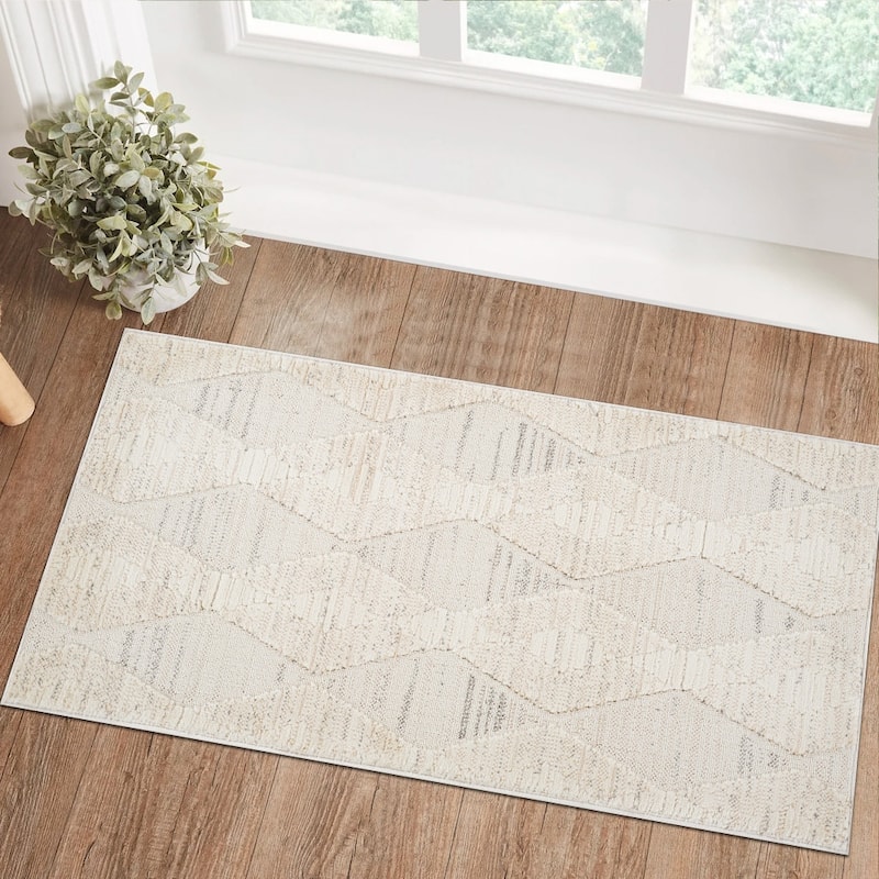 Bivur Geometric Modern Stain Resistant Woven Durable Area Rug By HomeRoots - 60' X '24' X '0.4