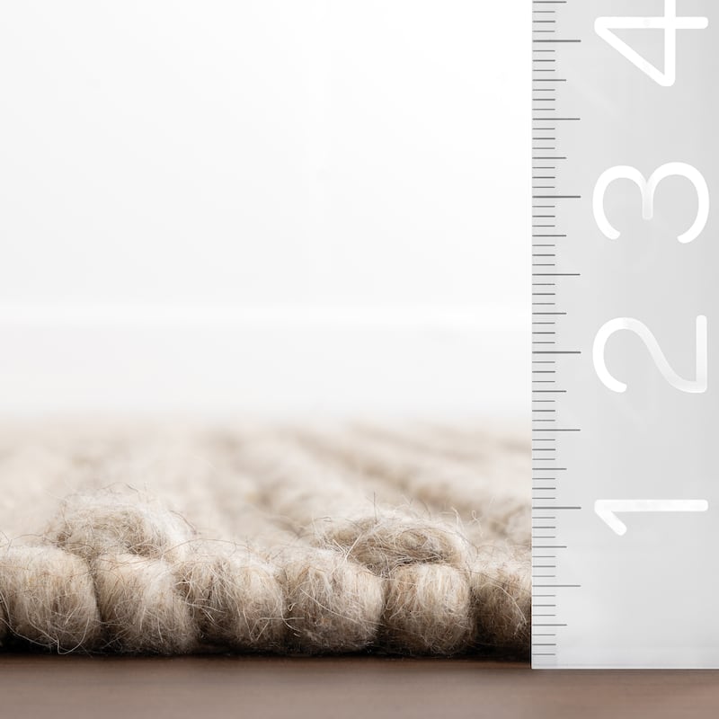 Nuloom Dorene Contemporary High-Low Striped Wool Area Rug