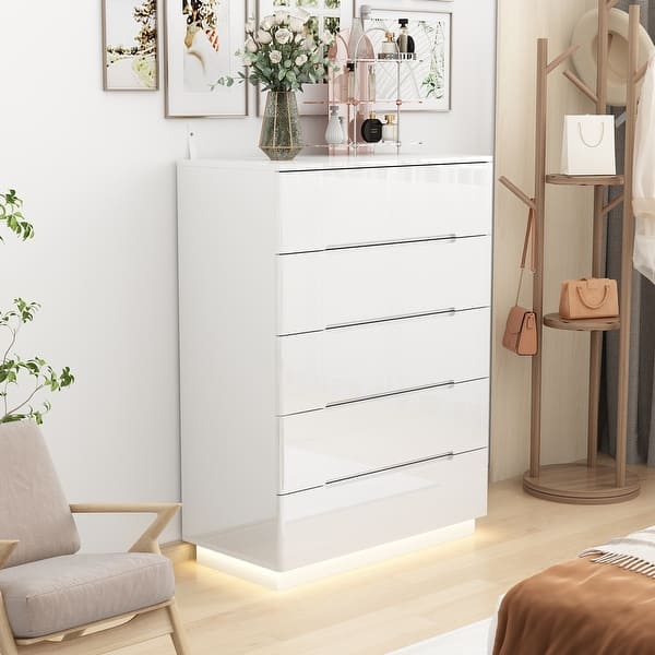 Wood 5 Drawer Chest Bedroom Dresser in White High Gloss With Light - On  Sale - Bed Bath & Beyond - 38246222