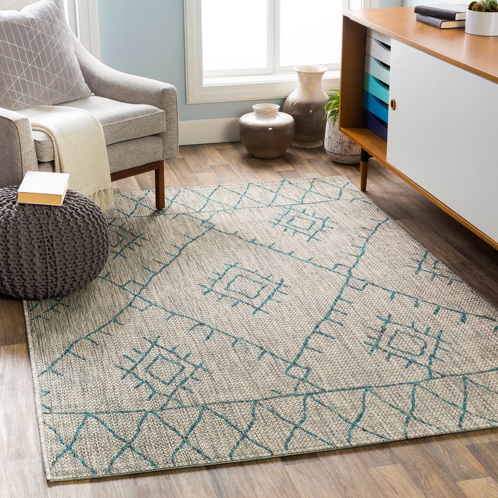 Livabliss Avra Indoor/ Outdoor Bohemian Area Rug