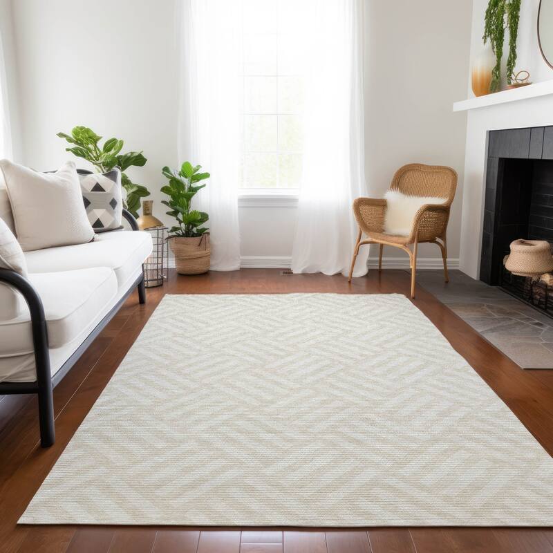 Machine Washable Indoor/ Outdoor Chantille Contemporary Geo Rug