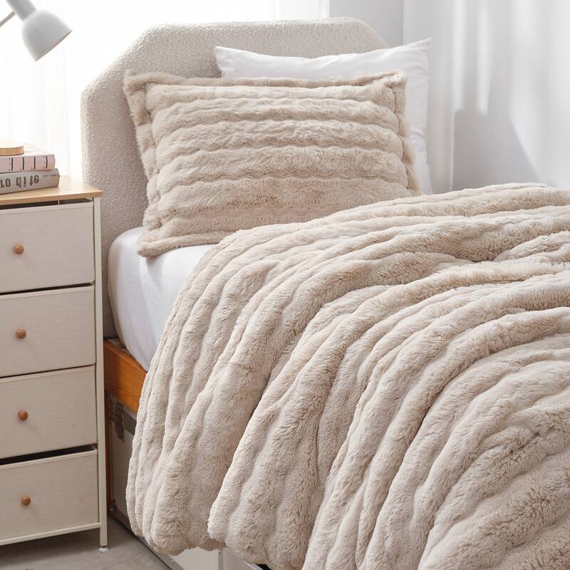 Roll Cakes Chunky Bunny® - Coma Inducer® Oversized Comforter Set