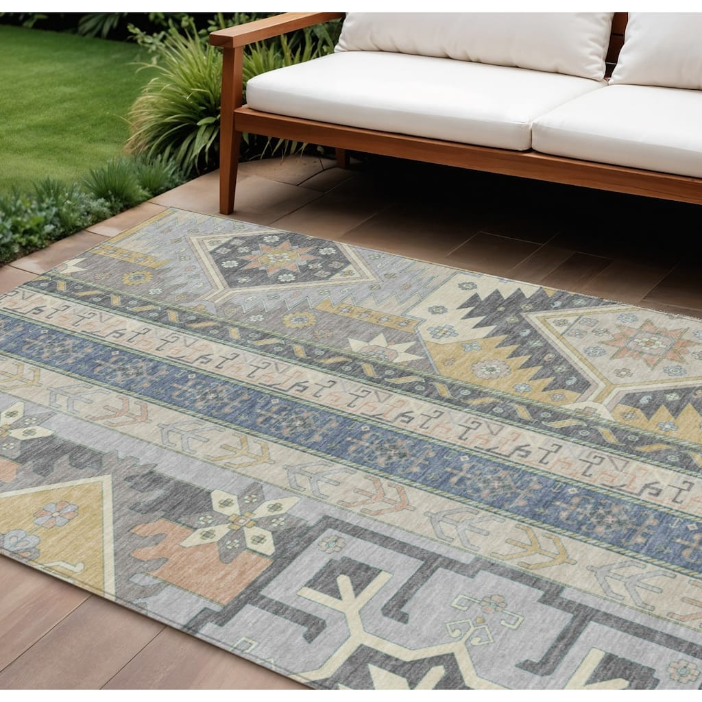 HomeRoots Aztec Transitional Rectangle Outdoor Rug