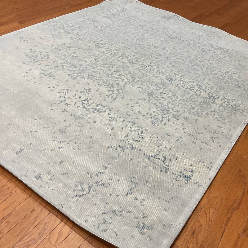 HERAT ORIENTAL Handmade Khotan Wool Rug - 7'9 x 9'6