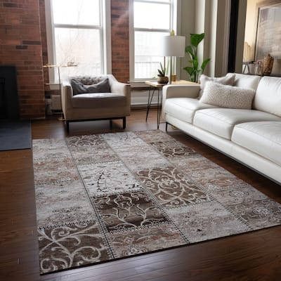 Machine Washable Indoor/ Outdoor Traditional Patchwork Chantille Rug