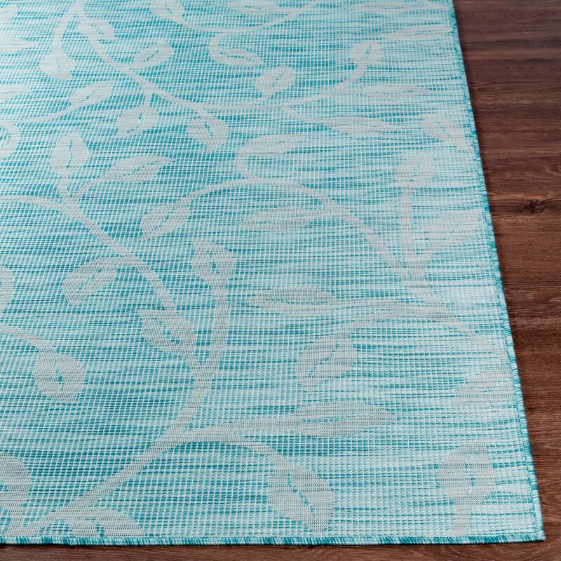 Artistic Weavers Otis Indoor / Outdoor Floral Area Rug
