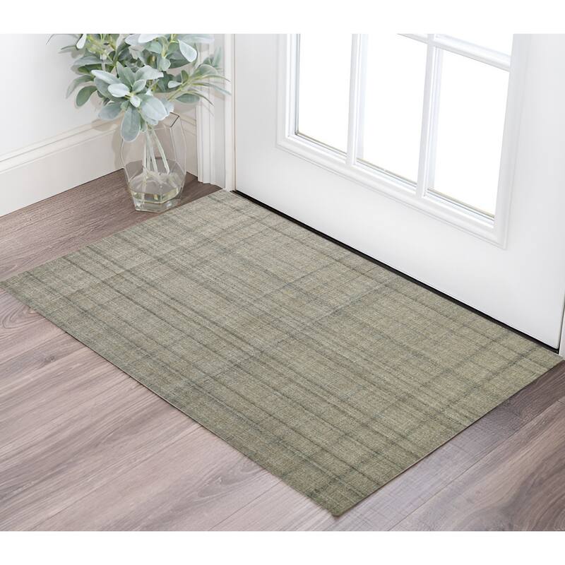 HomeRoots Plaid Transitional Rectangle Area Rug - 36.00 in. x 24.00 in.  x 0.45 in.