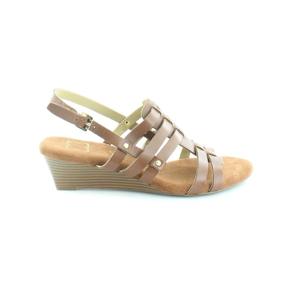 liz claiborne flip flops