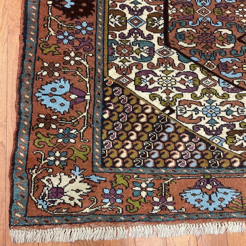 HERAT ORIENTAL Handmade Kurdish Wool Rug - 4'2" x 5'8"