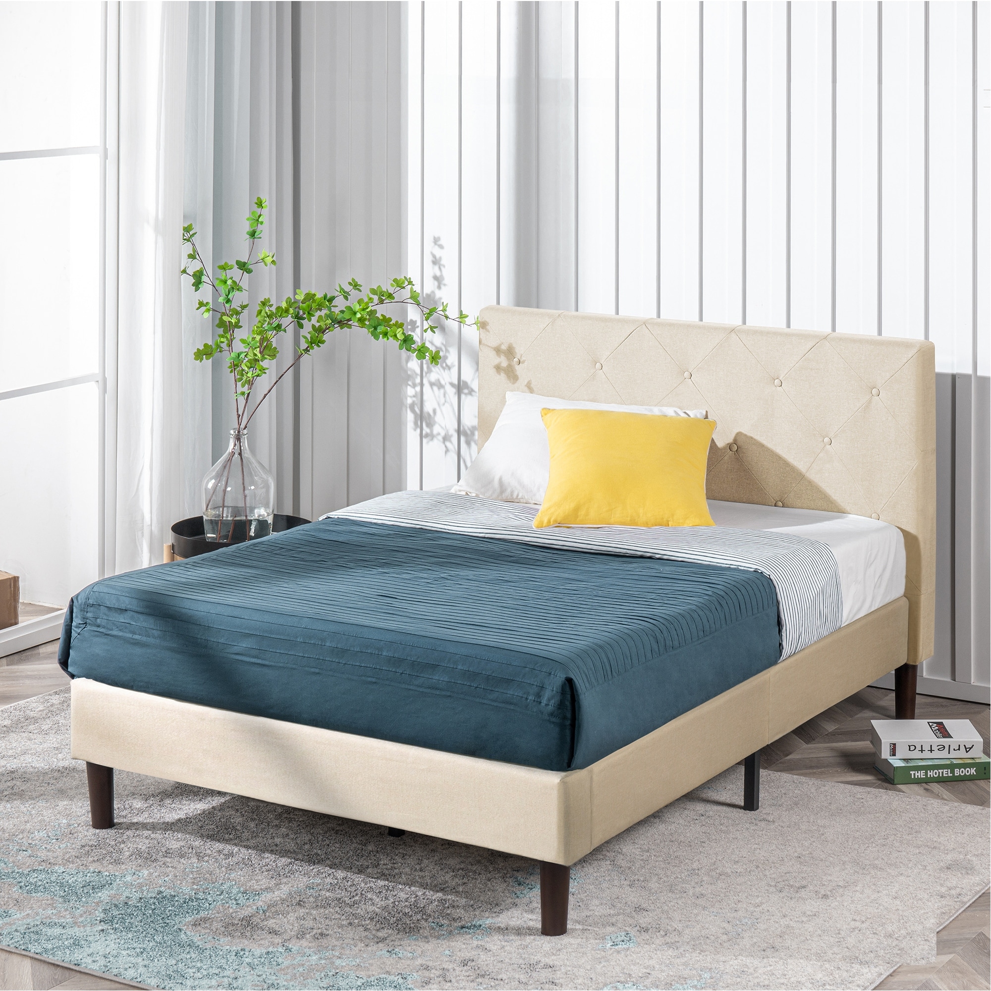Zinus diamond stitched platform shop bed