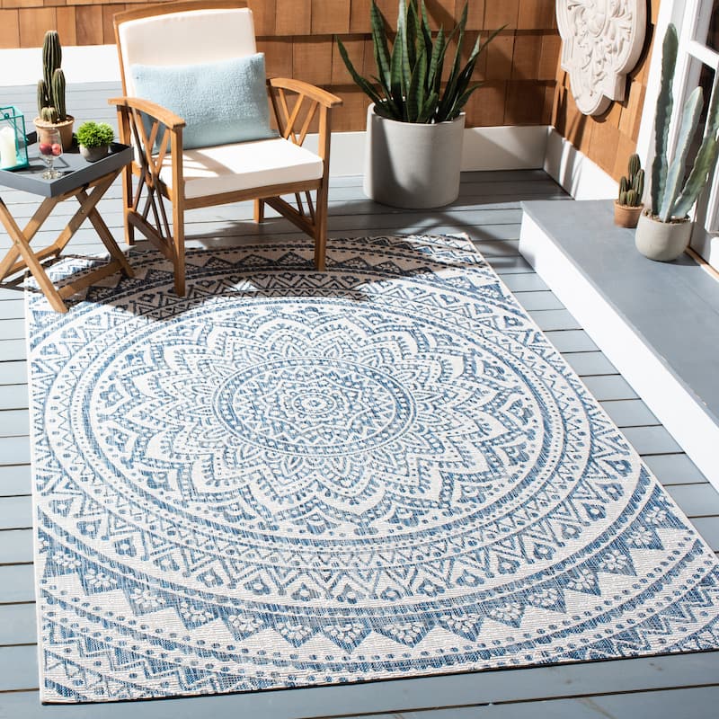 SAFAVIEH Courtyard Fran Mandala Indoor/ Outdoor Waterproof Patio Backyard Rug
