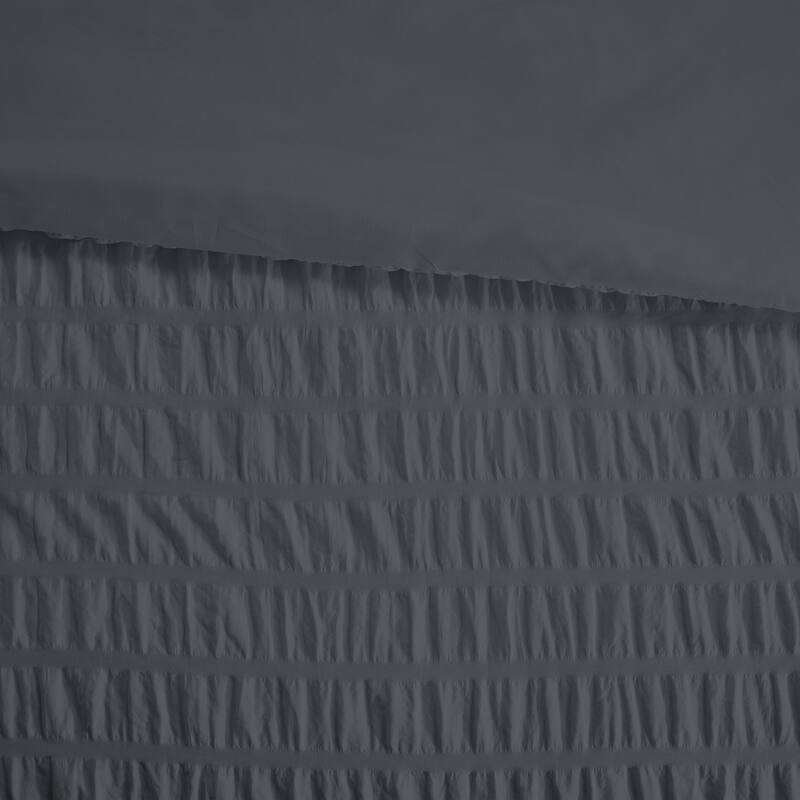 7-piece Seersucker Bedding Set, Comfortable and Durable Bed in a Bag
