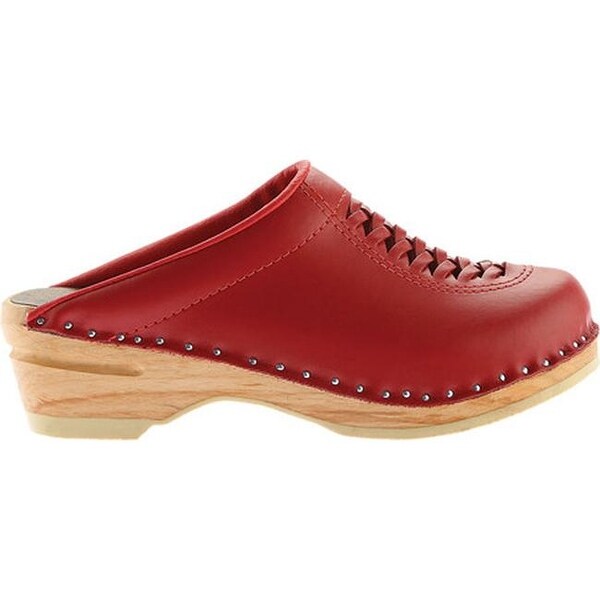 red womens clogs