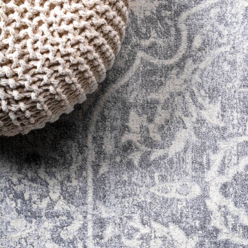 JONATHAN Y Traditional Persian Vintage Medallion Area Rug