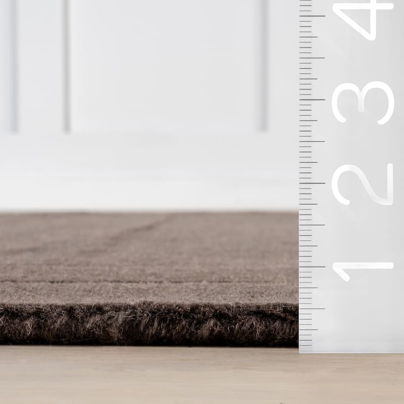 Frenshe Interiors Canyon Abstract Wool Area Rug