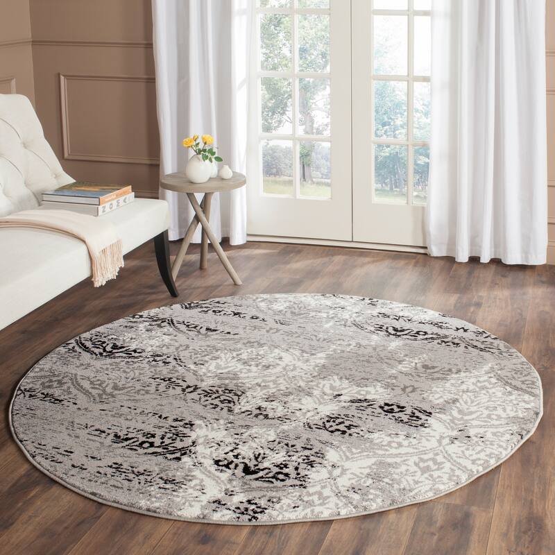SAFAVIEH Evoke Missy Distressed Vintage Boho Rug
