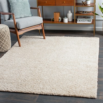 Artistic Weavers Dawsen Solid Plush Area Rug