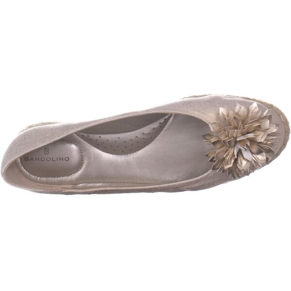 bandolino gold flats