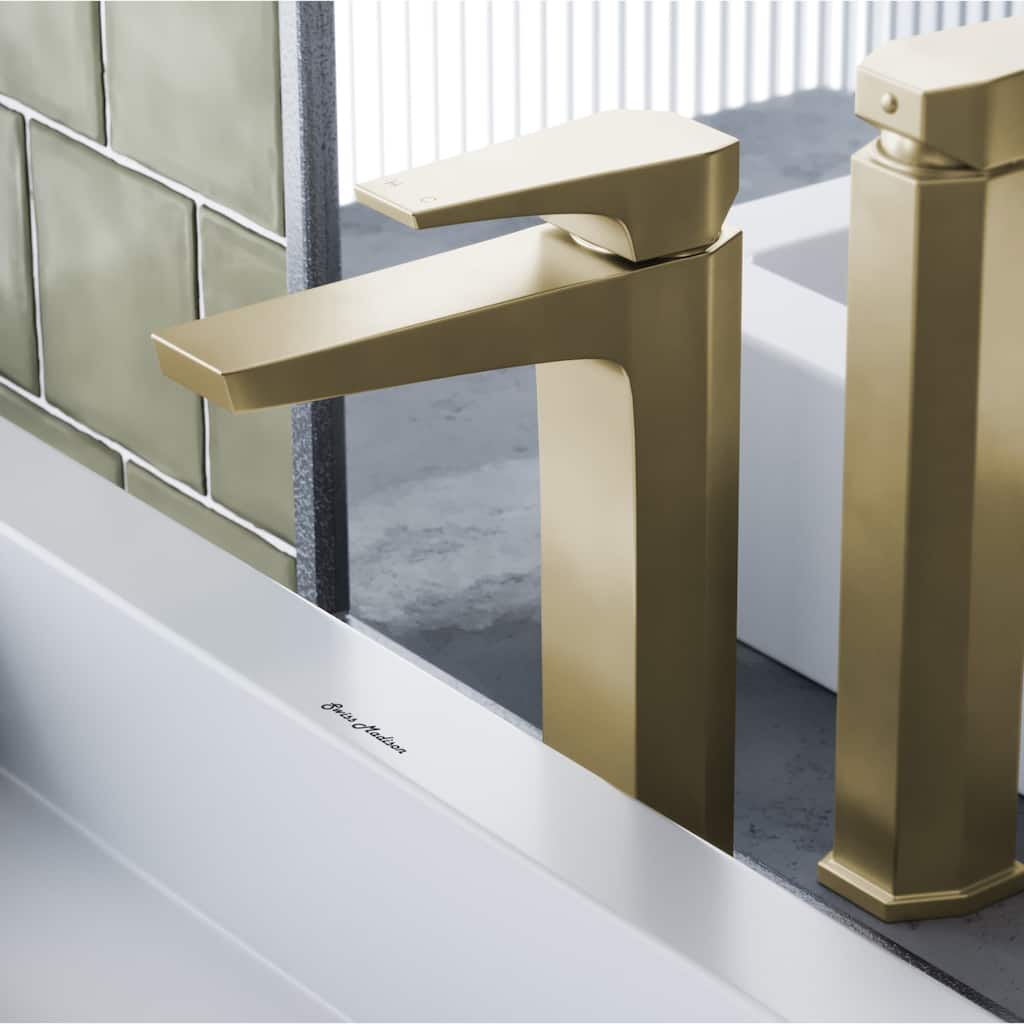 Swiss Madison SM-BF41 Voltaire 1.2 GPM Single Hole Bathroom Faucet