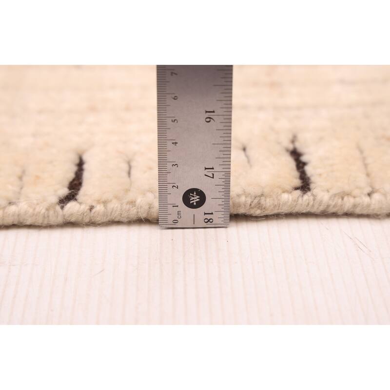 ECARPETGALLERY Hand-knotted Tangier Cream Wool Rug - 5'2 x 8'0