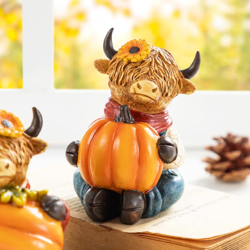 Glitzhome 2-Piece 4.25" H Thanksgiving Handcrafted Highland Cow Figurines Resin Table Decor - 36"H