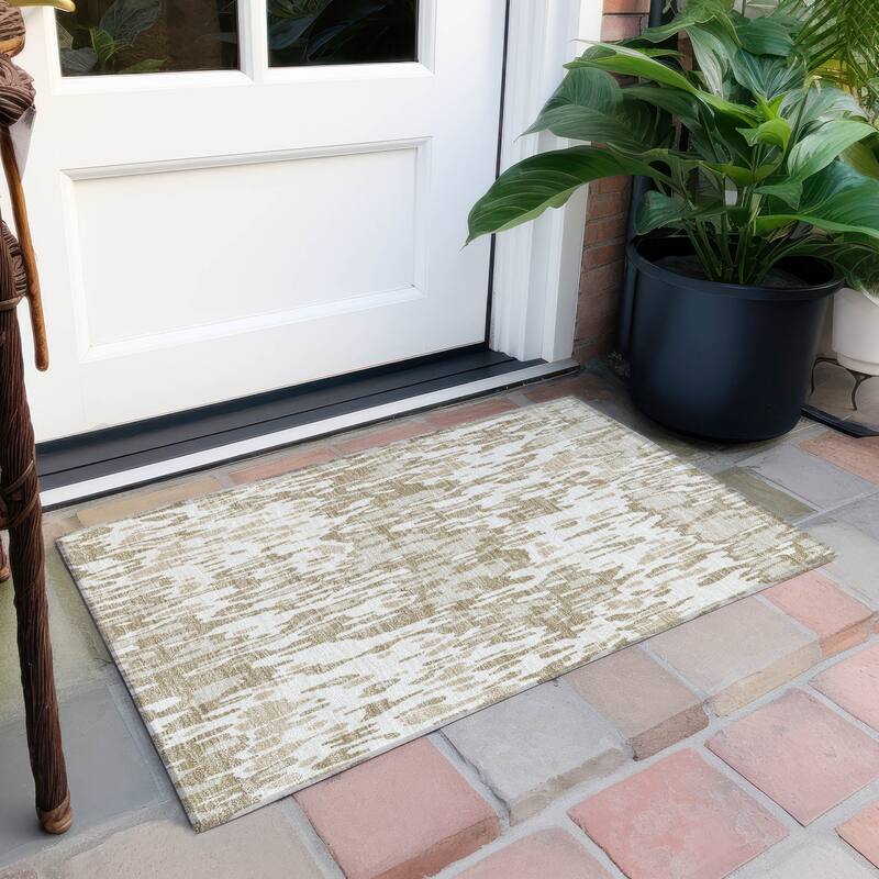 Machine Washable Indoor/ Outdoor Modern Watercolor Chantille Rug