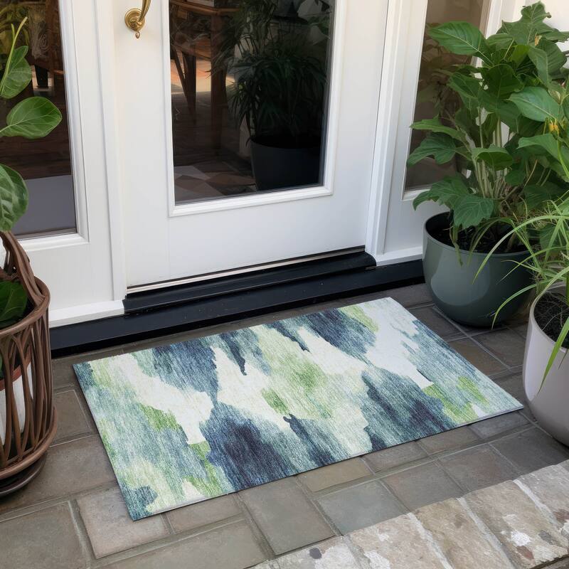 Machine Washable Indoor/ Outdoor Abstract Watercolor Chantille Rug - Blue - 1'8" x 2'6"