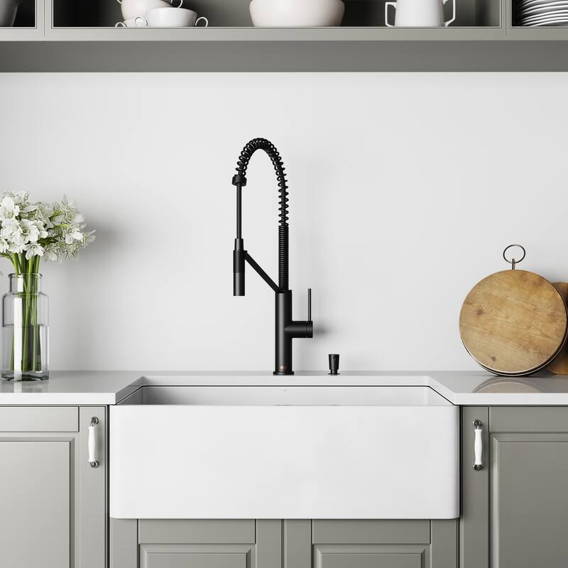 VIGO Matte Stone™ Single Bowl Flat Apron Farmhouse Kitchen Sink Set