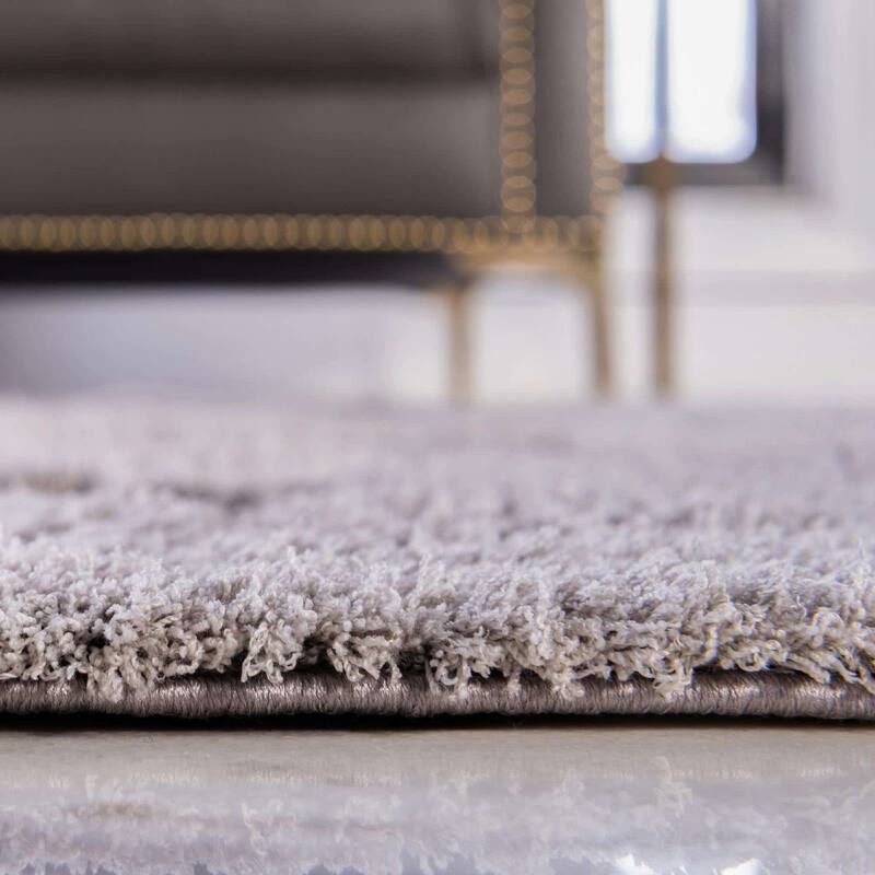 Shag Milson Collection Area Rug