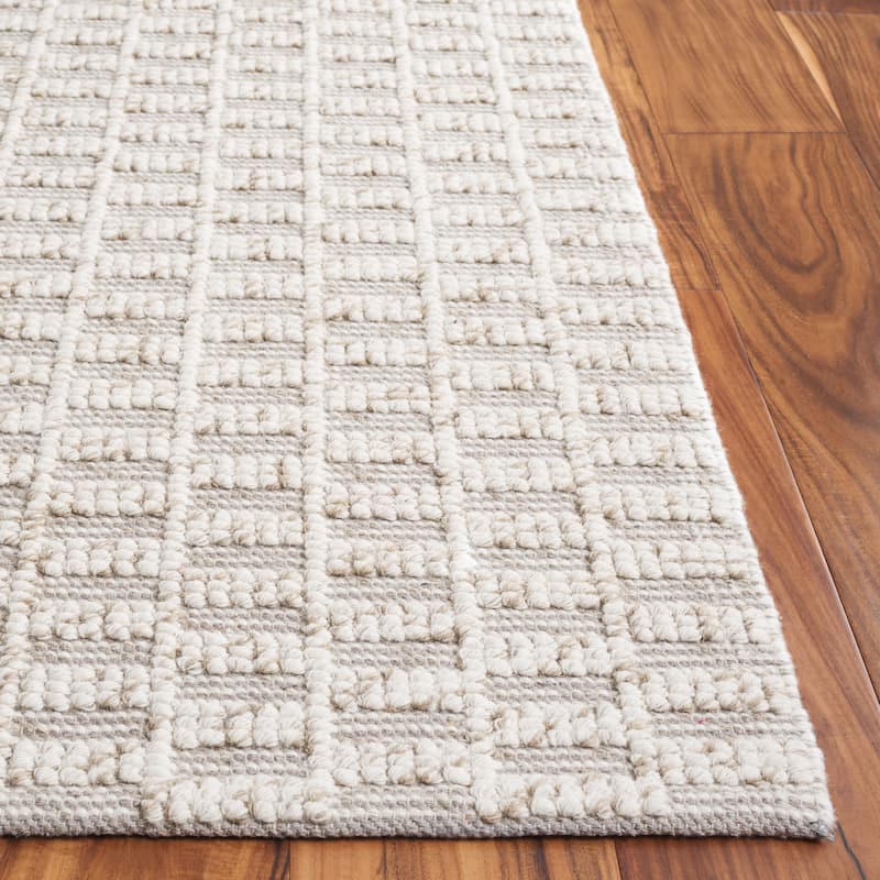 SAFAVIEH Hand-Loomed Natura Roselle Transitional Wool Rug