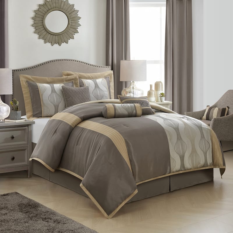 Nanshing Daniella 7-Piece Modern Geometric Comforter Set