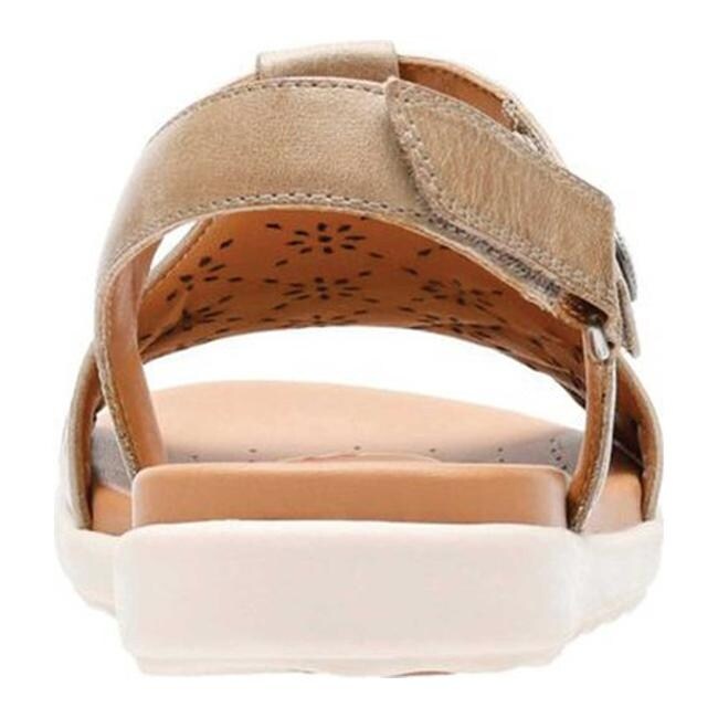 clarks un reisel mae