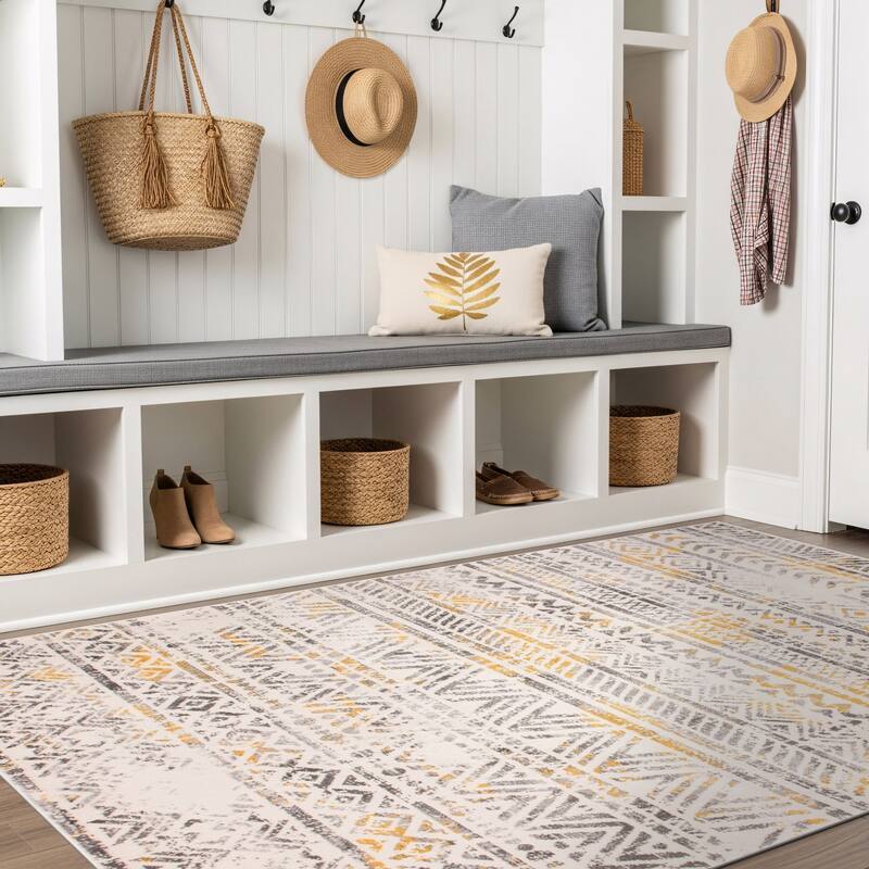 The Curated Nomad Midtown Geometric Distressed Bohemian Rug