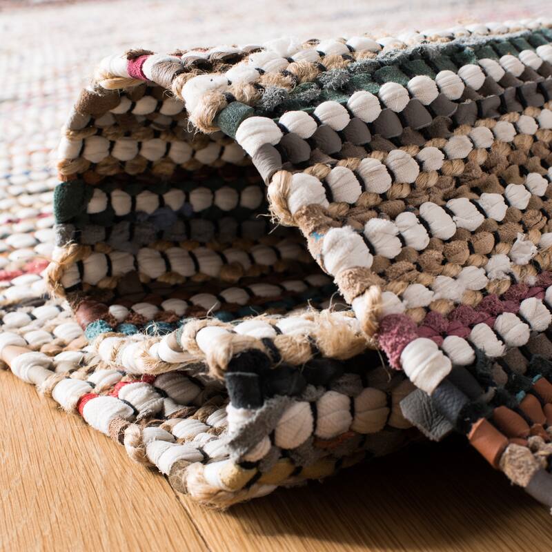 SAFAVIEH Handmade Vintage Boho Leather Zhanna Modern Stripe Leather Rug with Fringe