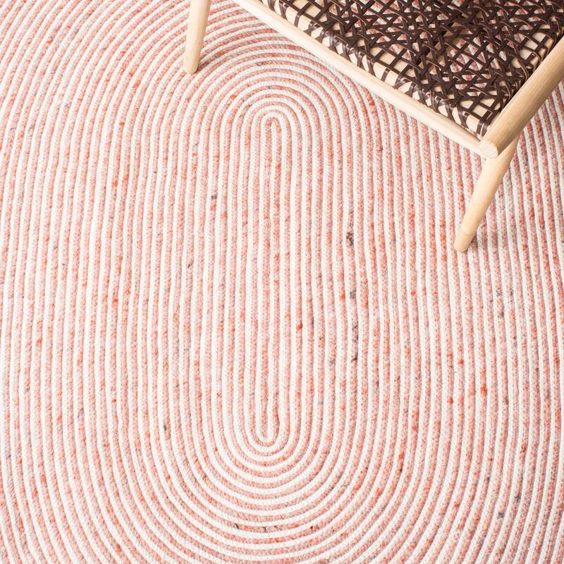 SAFAVIEH, Handmade Braided Bahrie Wool Rug