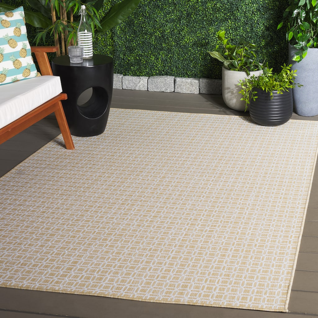 SAFAVIEH Terrace Ganit Indoor/Outdoor Washable Backyard Patio Rug