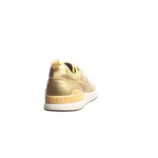 wide skateboarding shoes