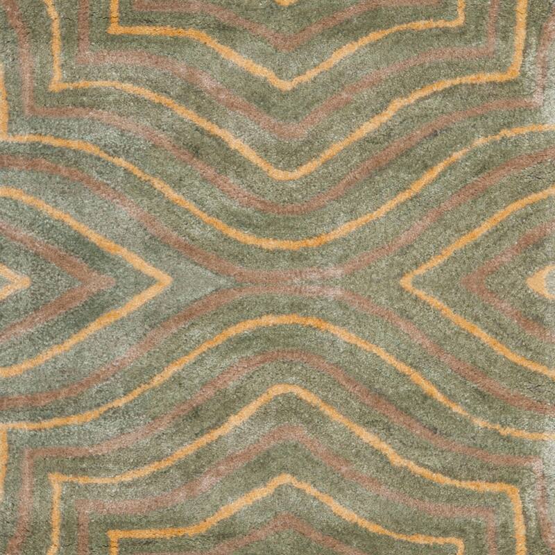 SAFAVIEH Handmade Soho Nedaa N.Z. Wool Rug