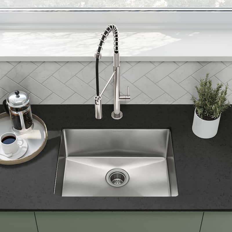 Rivage 23 x 18 Undermount Kitchen Sink - 23" x 18"