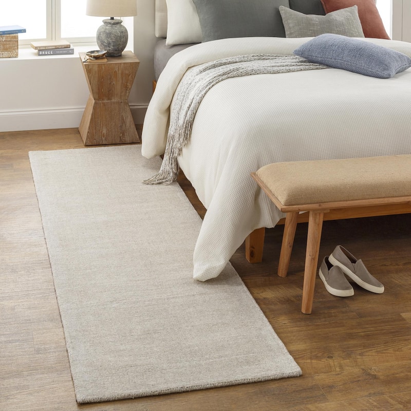 Livabliss Bari Casual Solid Area Rug - Ivory - 2' 6" x 8'