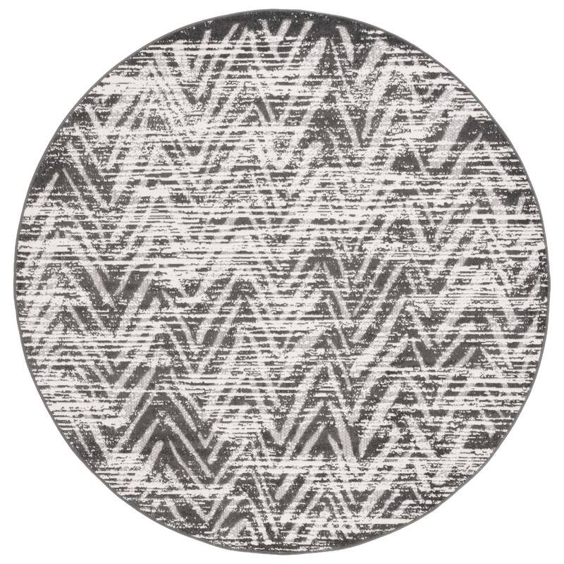 SAFAVIEH Cottage Eibhlis Chevron Waterproof Patio Backyard Rug - 6'7" Round - Grey