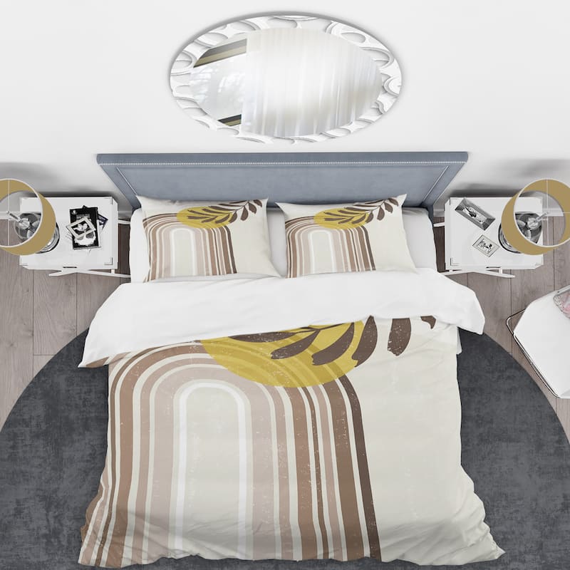 Designart 'Abstract Sun and Moon With Leaf In Earth Tones' Modern Duvet Cover Set
